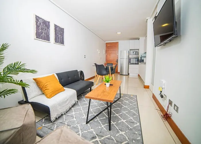 Luxurious And Sophisticated Apartment-Las Condes