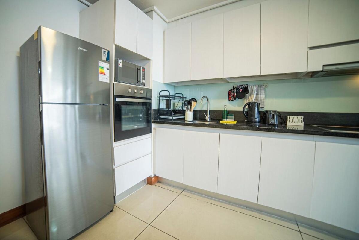 Luxurious And Sophisticated Apartment-las Condes Apartamento *