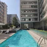 Luxurious And Sophisticated Apartment-Las Condes